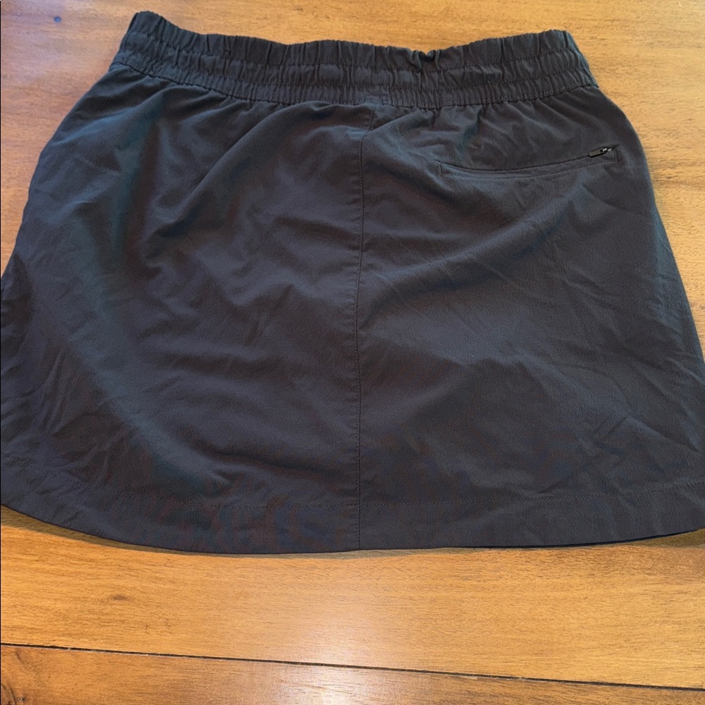 REI Cooperative Black Skort - Picture 6 of 7